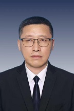 厅党组成员、副厅长 李新宝
